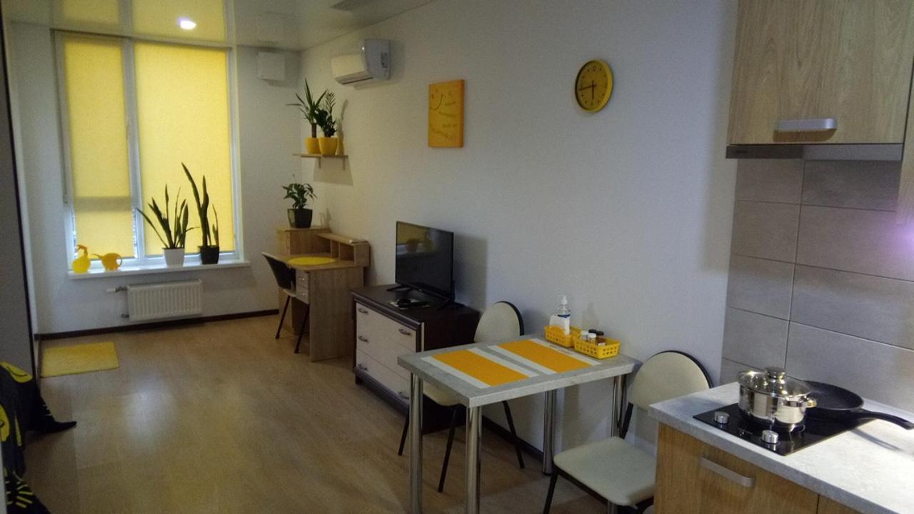 קייב Positive Smile Studio Apartment In The Colorful Comfort Town Residental Complex. Kt-06. מראה חיצוני תמונה