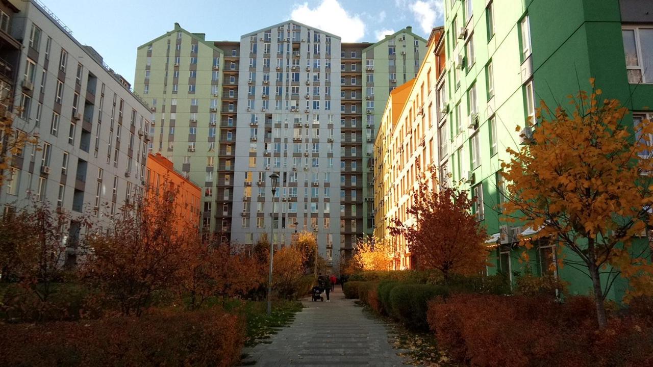 קייב Positive Smile Studio Apartment In The Colorful Comfort Town Residental Complex. Kt-06. מראה חיצוני תמונה